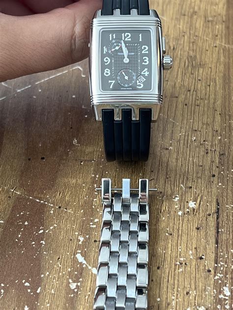 Any tips on how to replace the bracelet on a Reverso Gran .